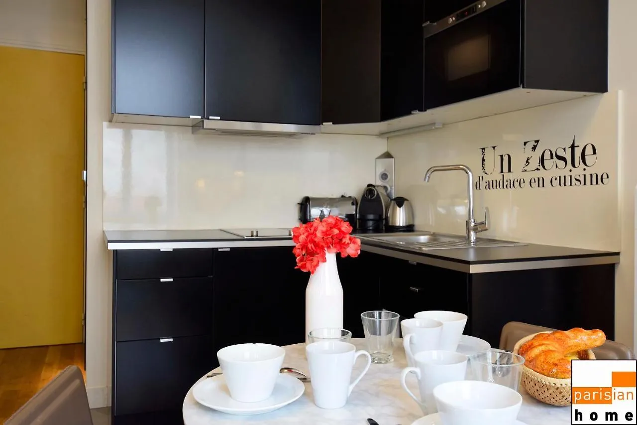 102201 - A Charming Setting For 4 People In Montorgueil Lejlighed Paris
